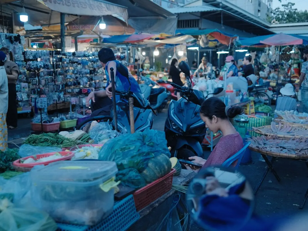 创意家居与小商品批发组合策略:提升门店SKU活力的实践方案正文配图 2